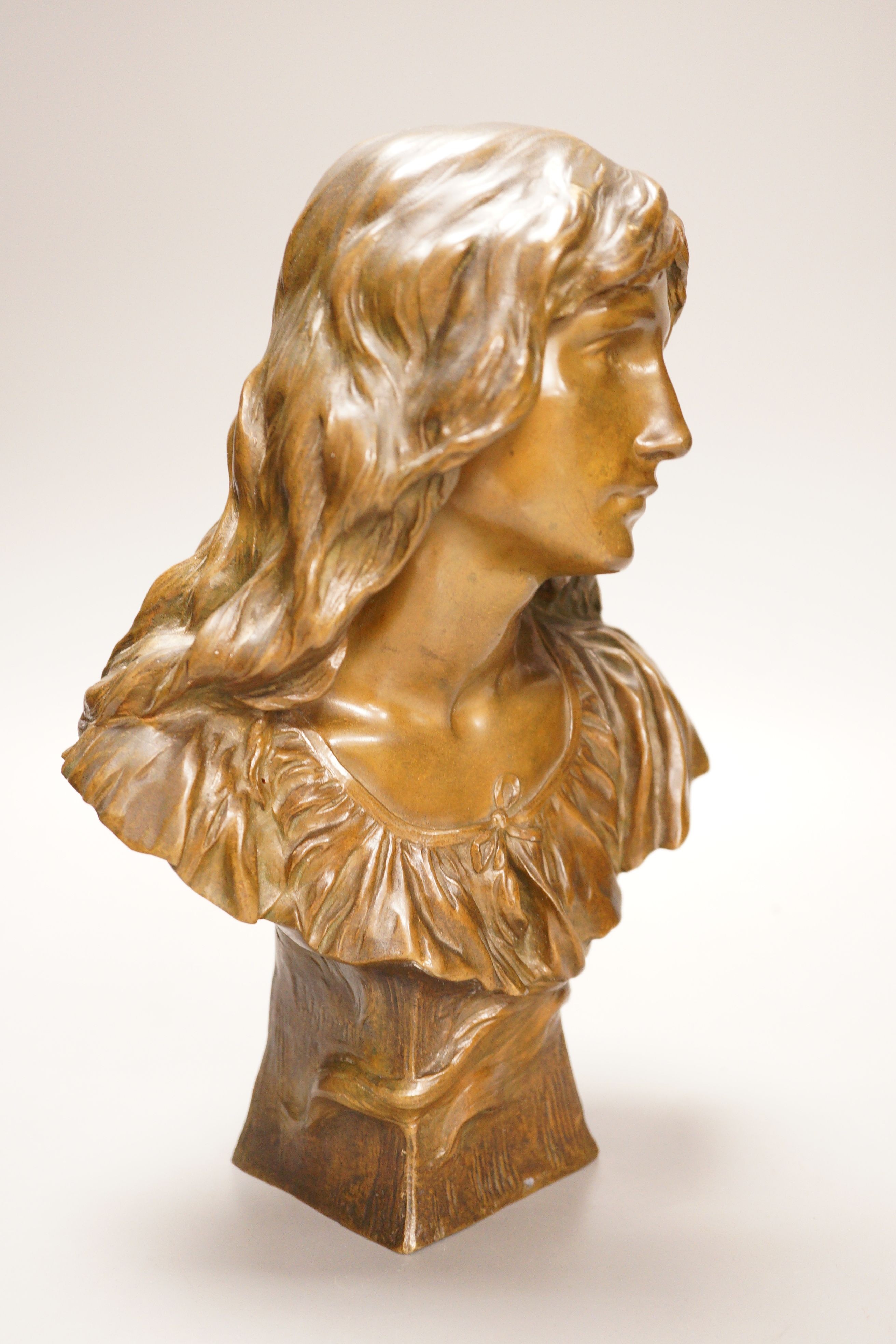 Paul Eugene Mengin (1853-1937), a bronze bust of a lady, “Susse Freres” stamp, 26cm